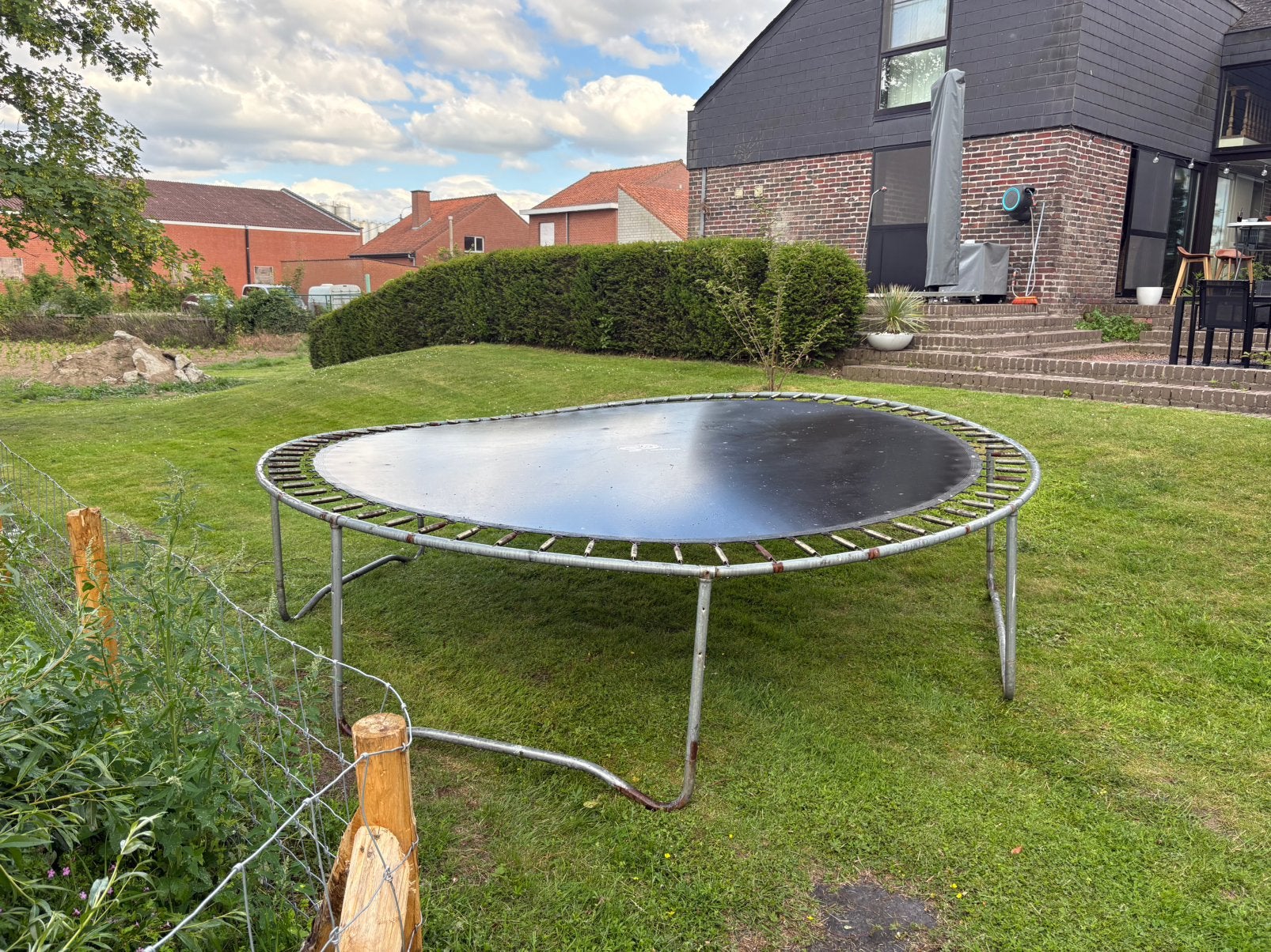 Gratis trampoline, Ophalen, Gebruikt