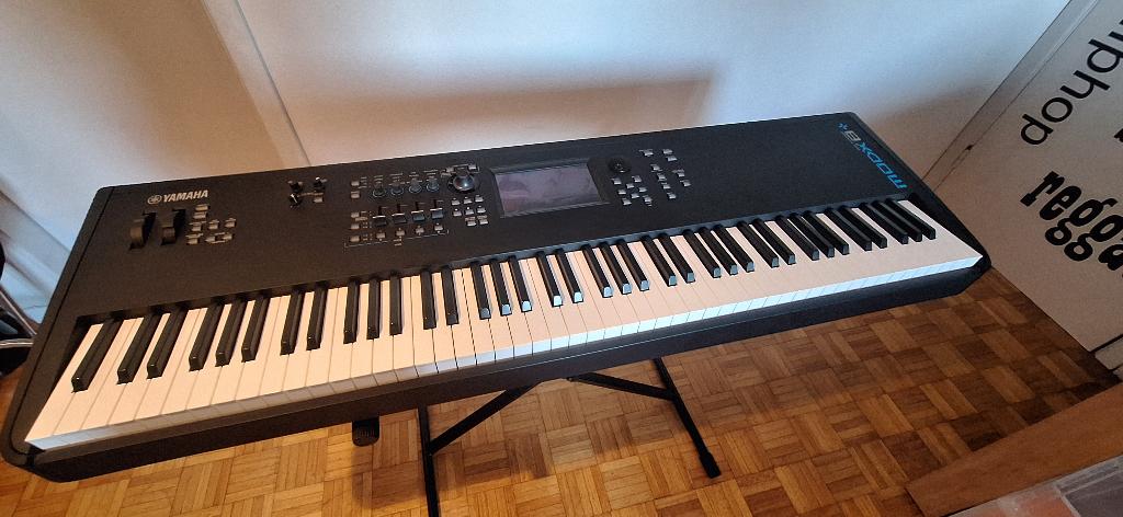 Yamaha modx 8+, Ophalen, Gebruikt, 88 toetsen, Yamaha