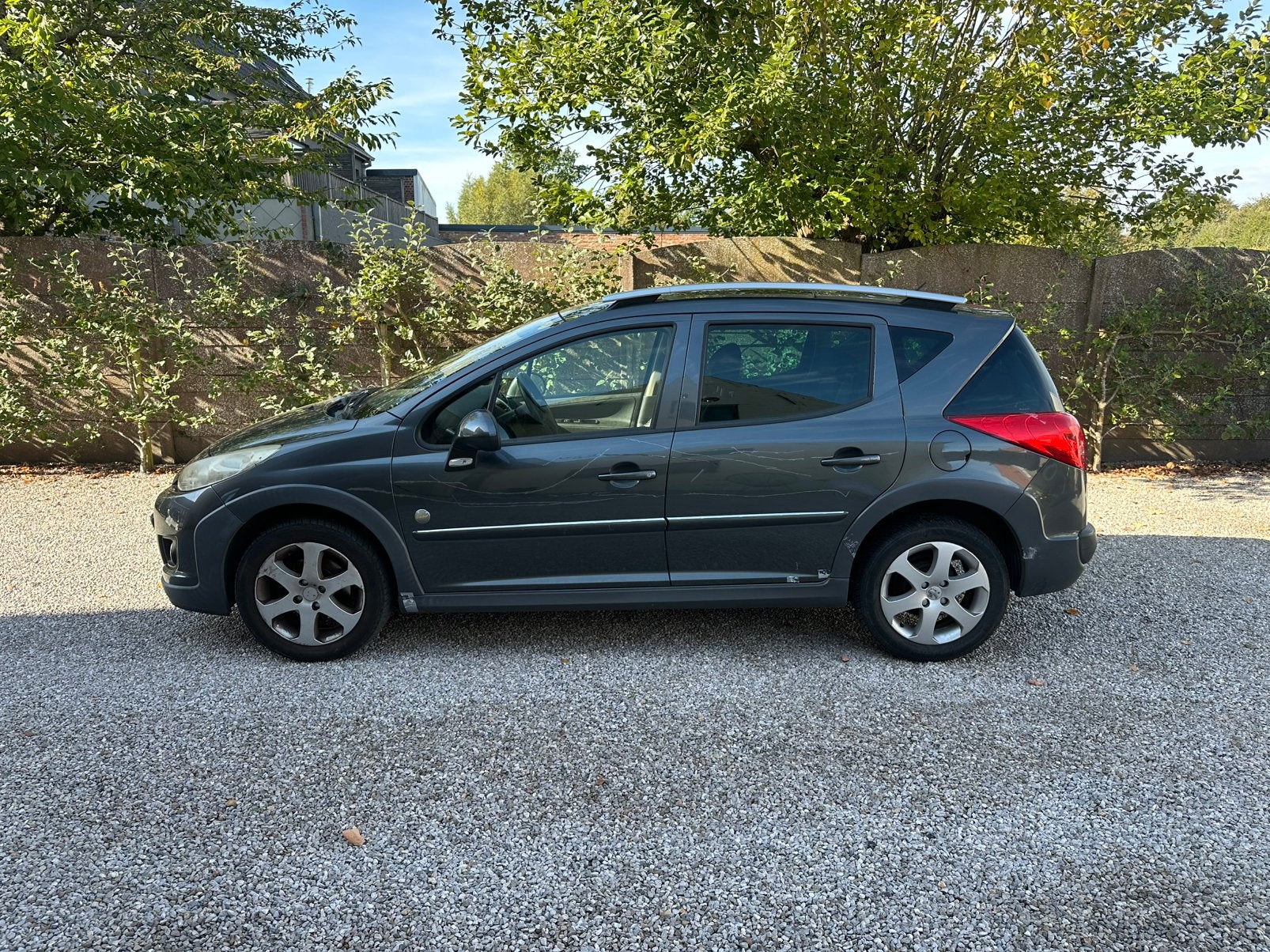 Peugeot 207 sw extérieur/1,6 hdi/157 000 km, Autos, Argent ou Gris, Achat, Entreprise, Boîte manuelle