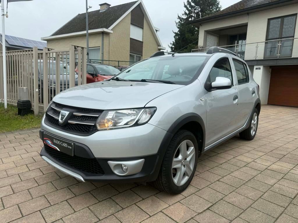 Dacia Sandero essence 2014, Autos, Dacia, Entreprise, Achat, Sandero, Airbags, Air conditionné, Bluetooth, Verrouillage central