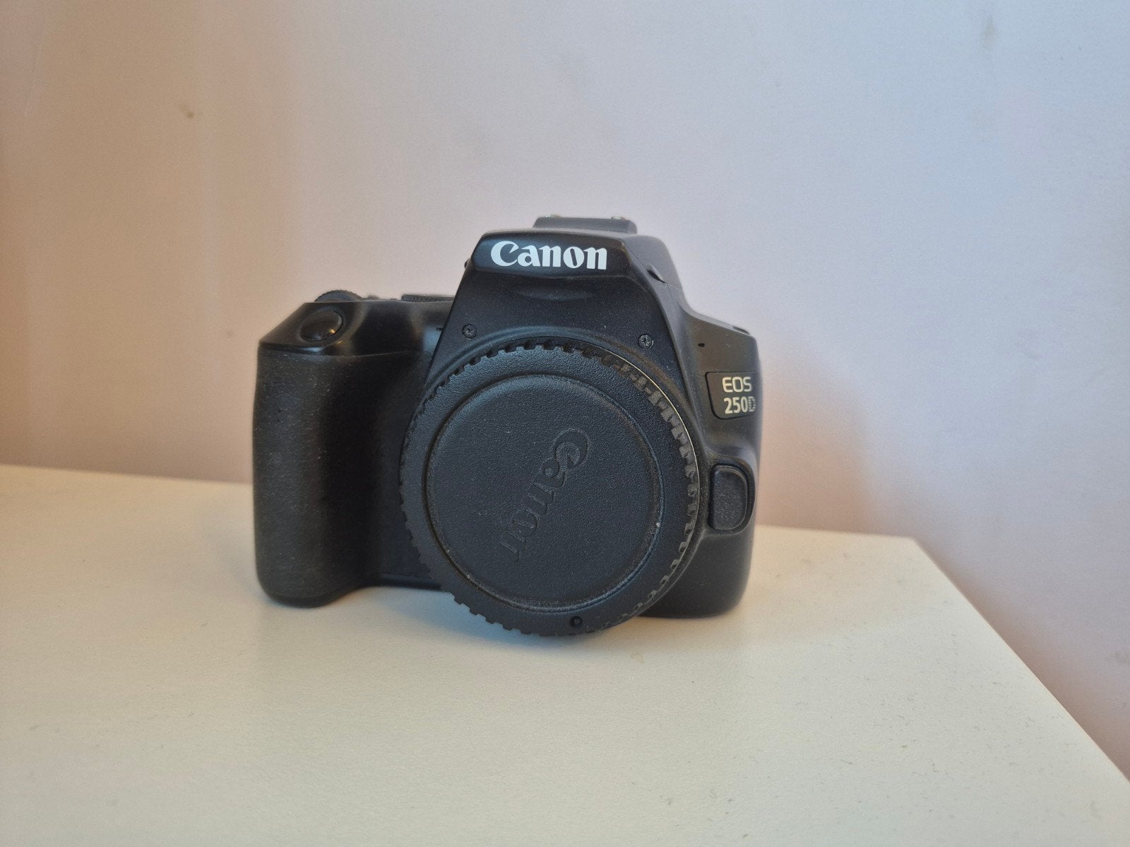 Canon EOS 250D, TV, Hi-fi & Vidéo, Sans zoom optique, Canon, Utilisé, Reflex miroir