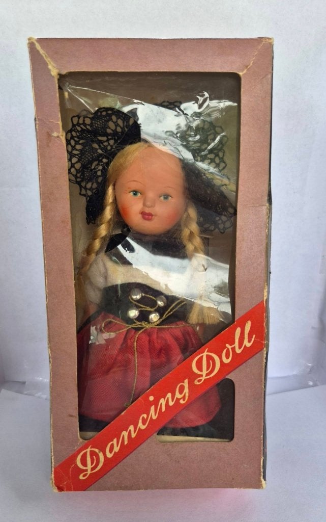 Dancing Doll Western Germany., Collections, Poupées, Enlèvement ou Envoi, Utilisé, Poupée