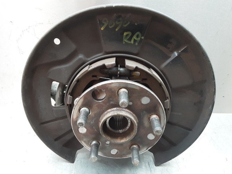 MOYEU DE ROUE ARRIÈRE LS (F4) (|LS460|LS600H|4230450100|), Utilisé, Lexus