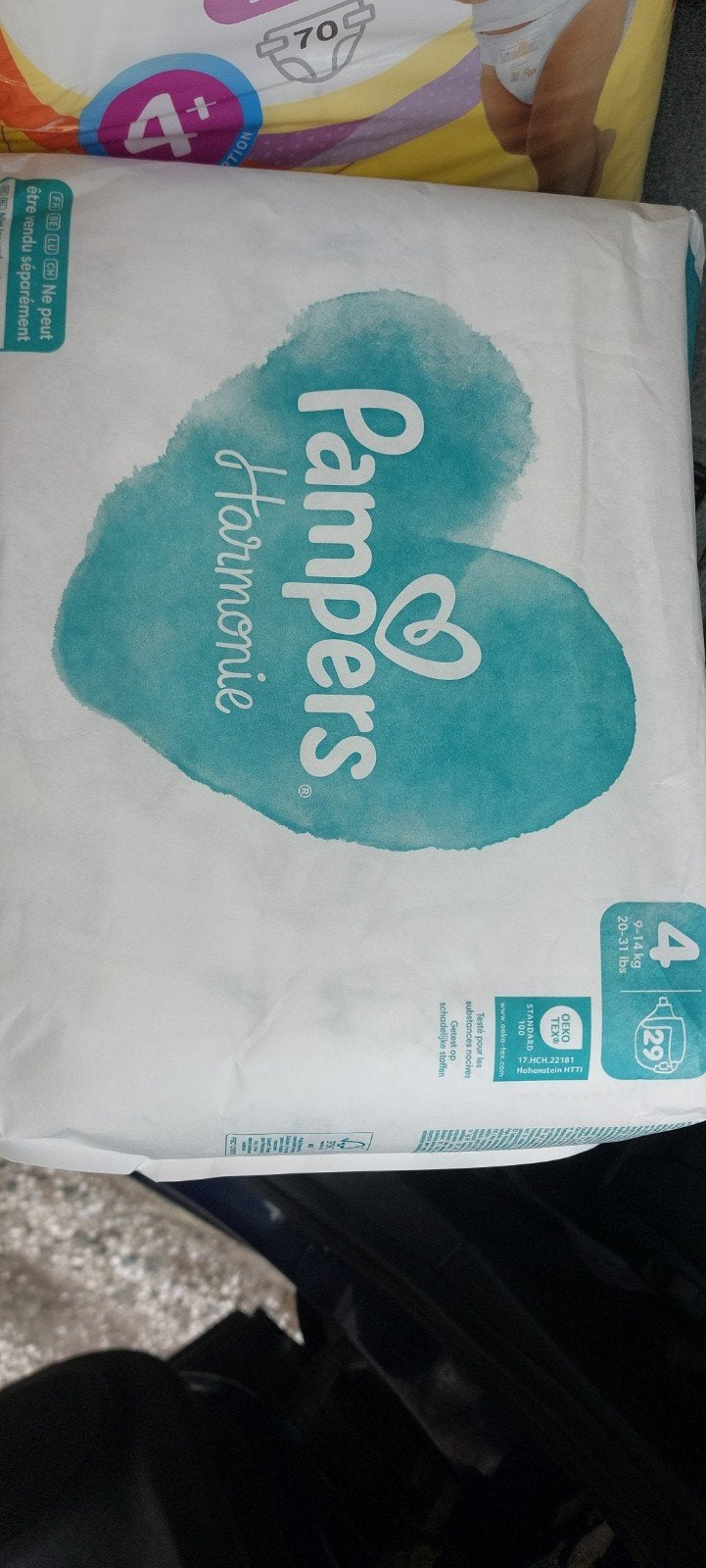 Pampers maat 4 en 5, Enfants & Bébés, Enfants & Bébés Autre, Enlèvement