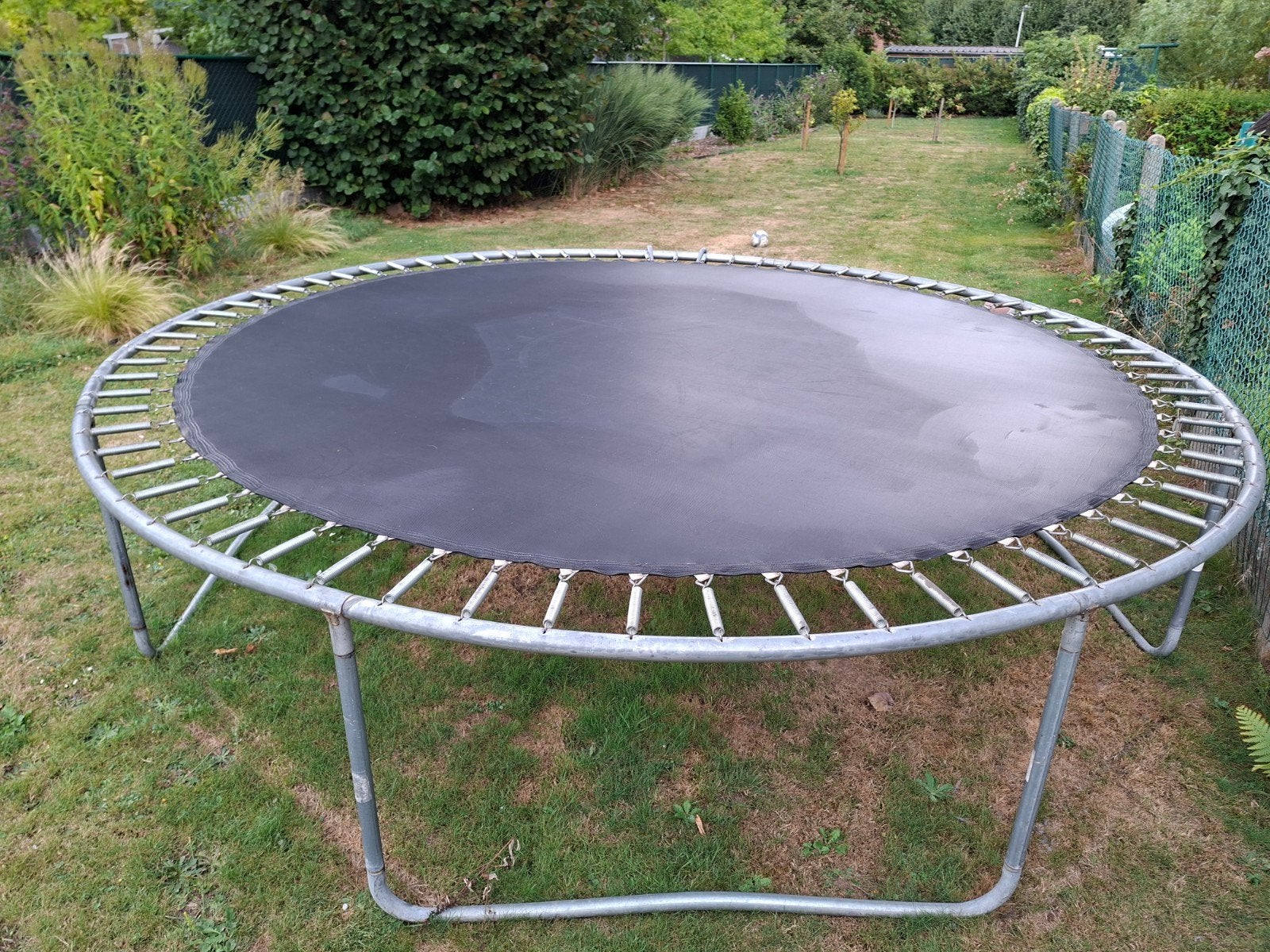 Trampoline Kadee, Enlèvement, Utilisé