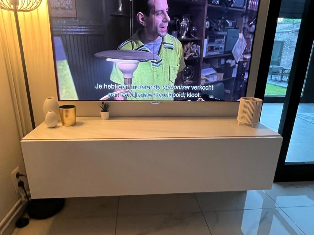 Tv kast, Ophalen, Zo goed als nieuw