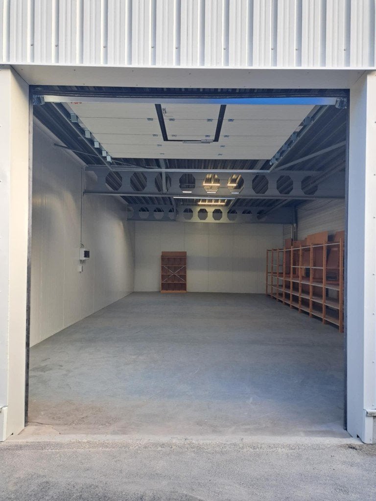 Magazijn 105 m² te huur Walenstraat 67 te Hasselt, Immo, Hasselt