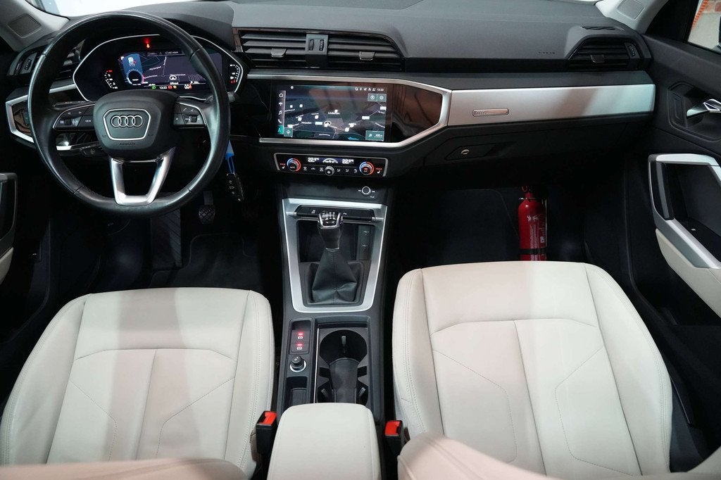 Audi Q3 35 TFSI Pano Leder Carplay Benzine Garantie, Autos, Audi, Cuir, Achat, Autre carrosserie, 5 places