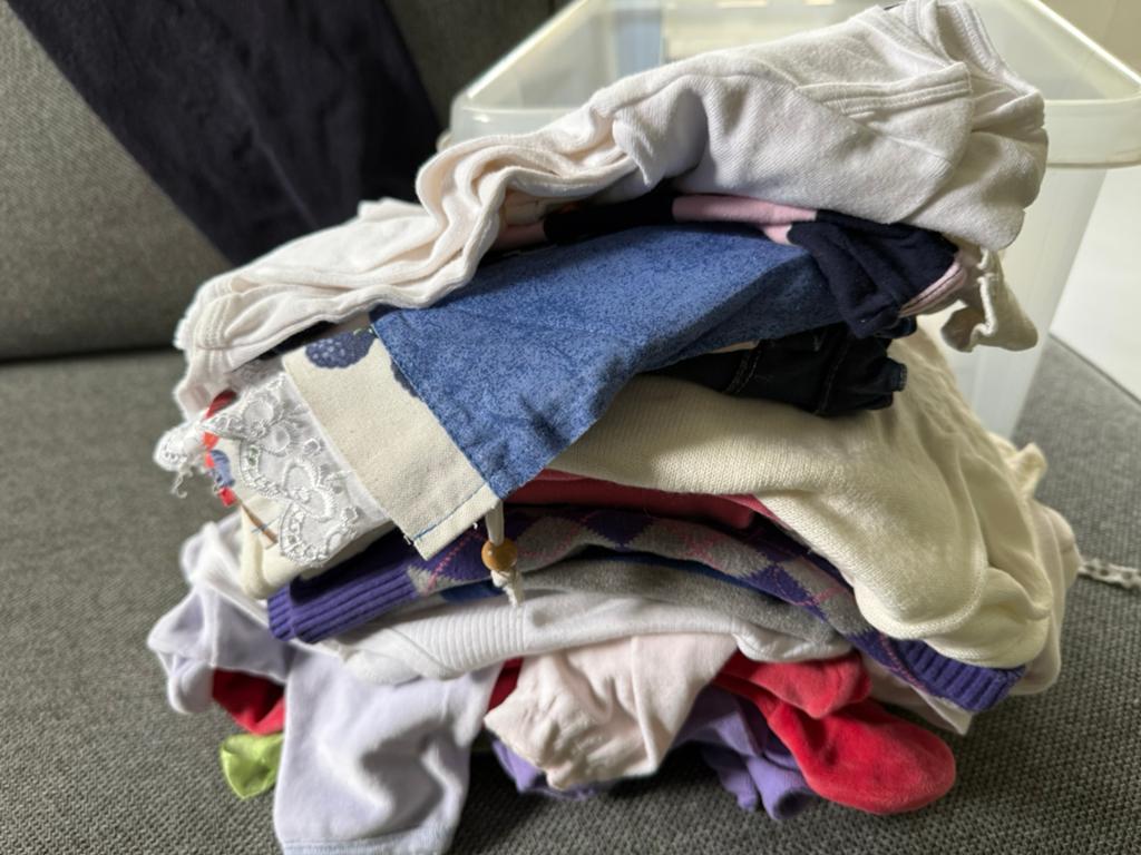24 luxe babykleding 18 maand, Ophalen, Zo goed als nieuw