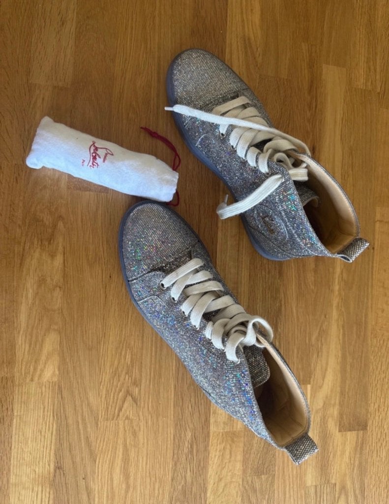 Schoenen Christian Louboutin, Gris, Enlèvement ou Envoi, Sneakers et Baskets, Comme neuf