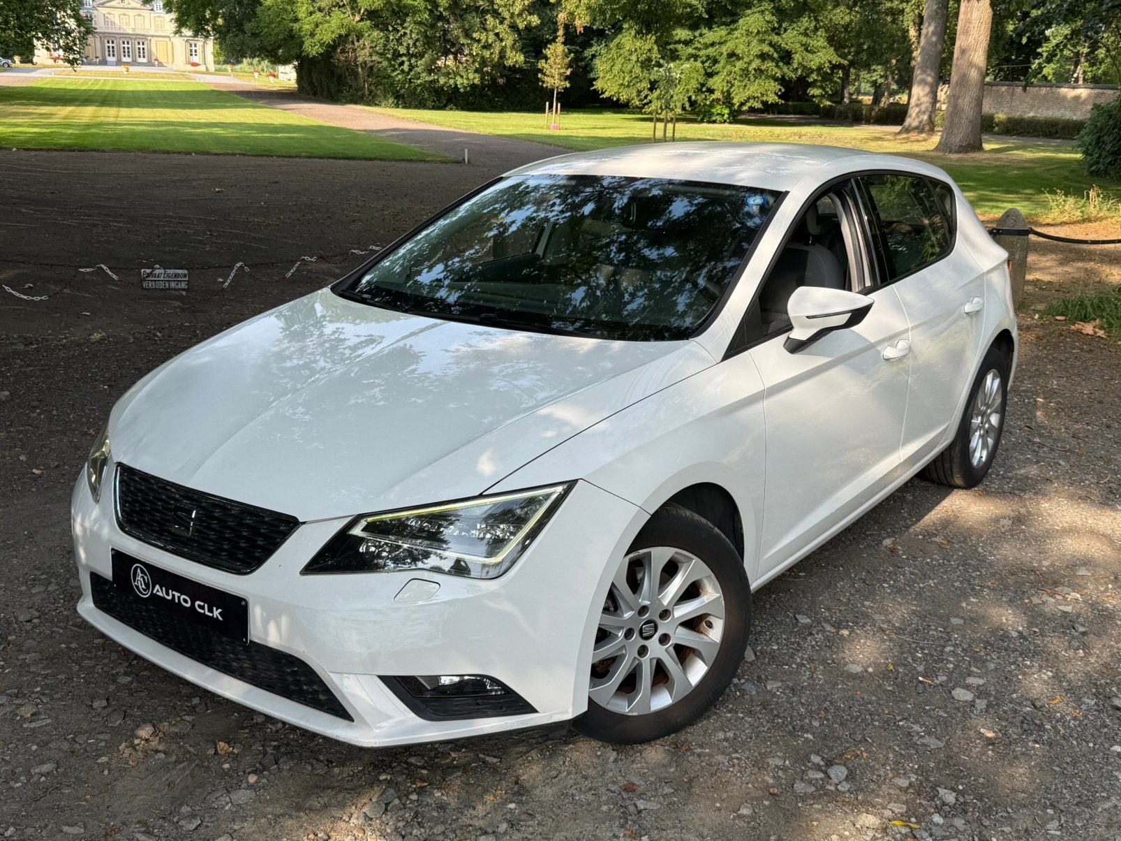 Seat Leon 1.6TDi Diesel Gps Xenon Led zetel Verwrmng 1e prop, Auto's, Voorwielaandrijving, Stof, 4 cilinders, Leon