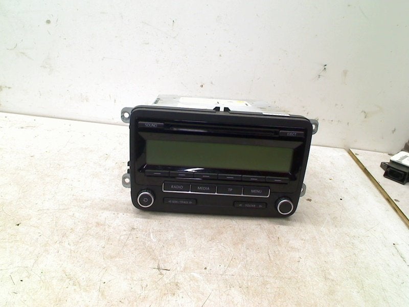 RADIO CD SPELER 2 DIN Volkswagen Golf V (1K1) (1K0035186AA), Gebruikt, Volkswagen, Volkswagen AG, Kundenbetreuung@volkswagen.de