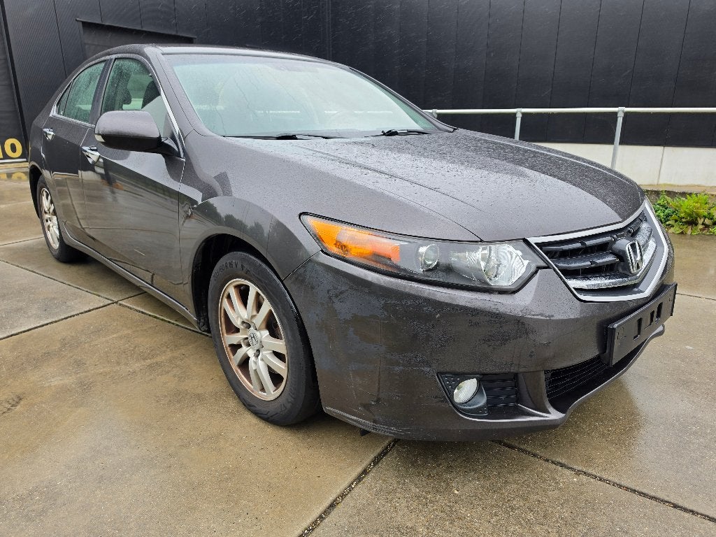 Honda Accord 2.0 i-VTEC Automaat Airco + Garantie, Auto's, Automaat, 4 deurs, Zwart, https://public.car-pass.be/vhr/11e40dcc-742d-4586-846c-ccb6df29860a