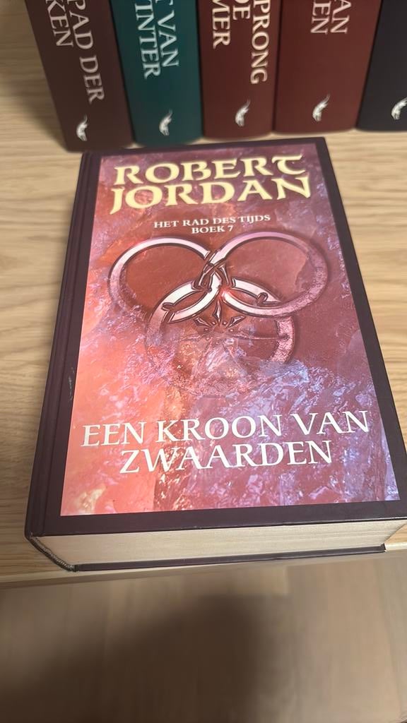 Robert Jordan - Een kroon van zwaarden, Ophalen, Robert Jordan