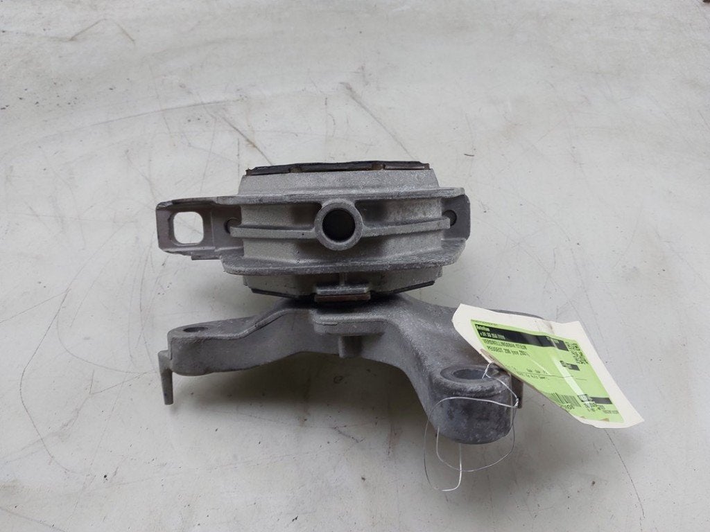SUPPORT BOITE DE VITESSES Peugeot 208 II (UB / UH / UP), Autos : Pièces & Accessoires, Suspension & Châssis, Peugeot, Utilisé