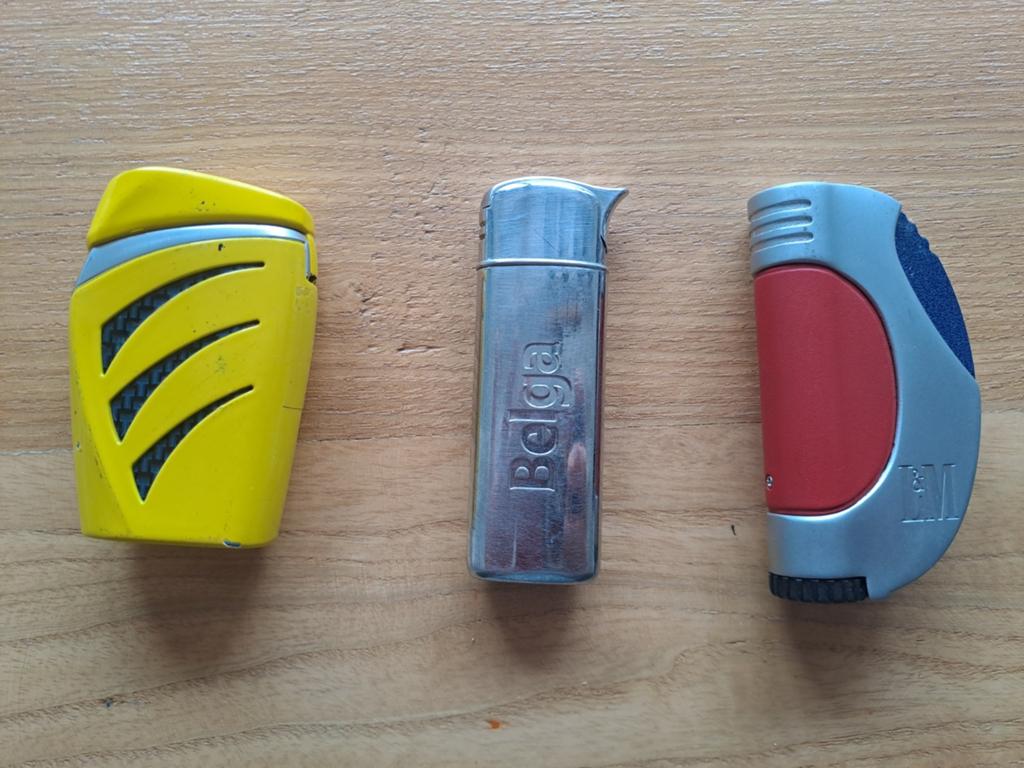 Aanstekers van Belga, LM en Marlboro, Verzamelen, Aansteker