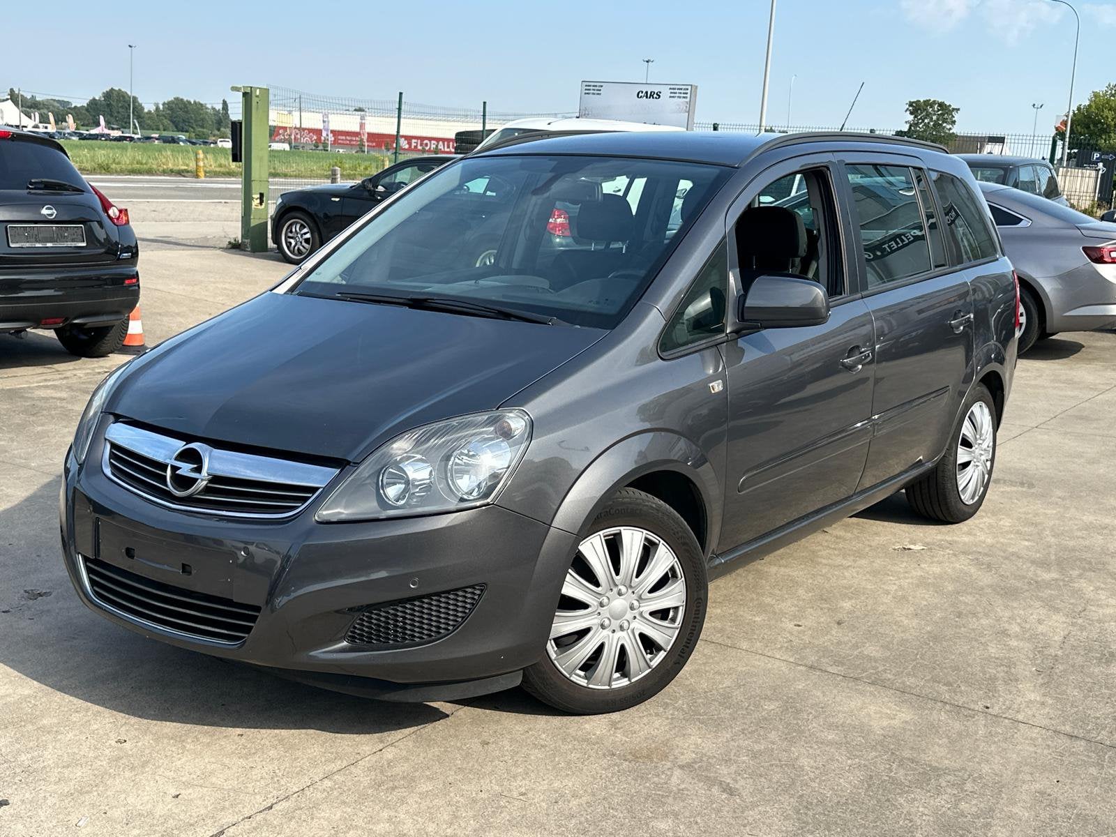Opel Zafira 1.7L Diesel 7 zitplaatsen, Auto's, Opel, Bedrijf, Te koop, Zafira, ABS, Adaptieve lichten, Airbags, Airconditioning