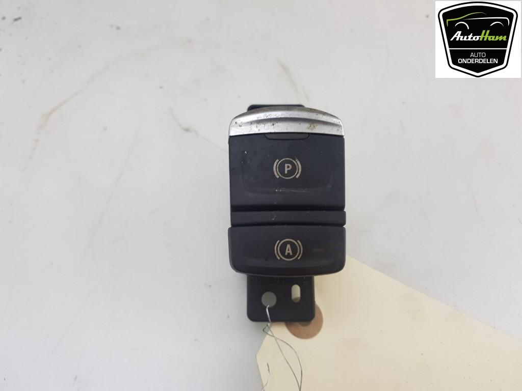 COMMUTATEUR FREIN A MAIN ELECTRIQUE Renault Clio V (RJAB), Utilisé, Renault