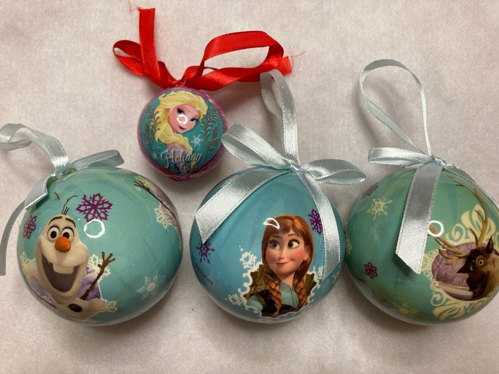 Kerstballen van Frozen, Diversen, Kerst, Ophalen of Verzenden, Zo goed als nieuw