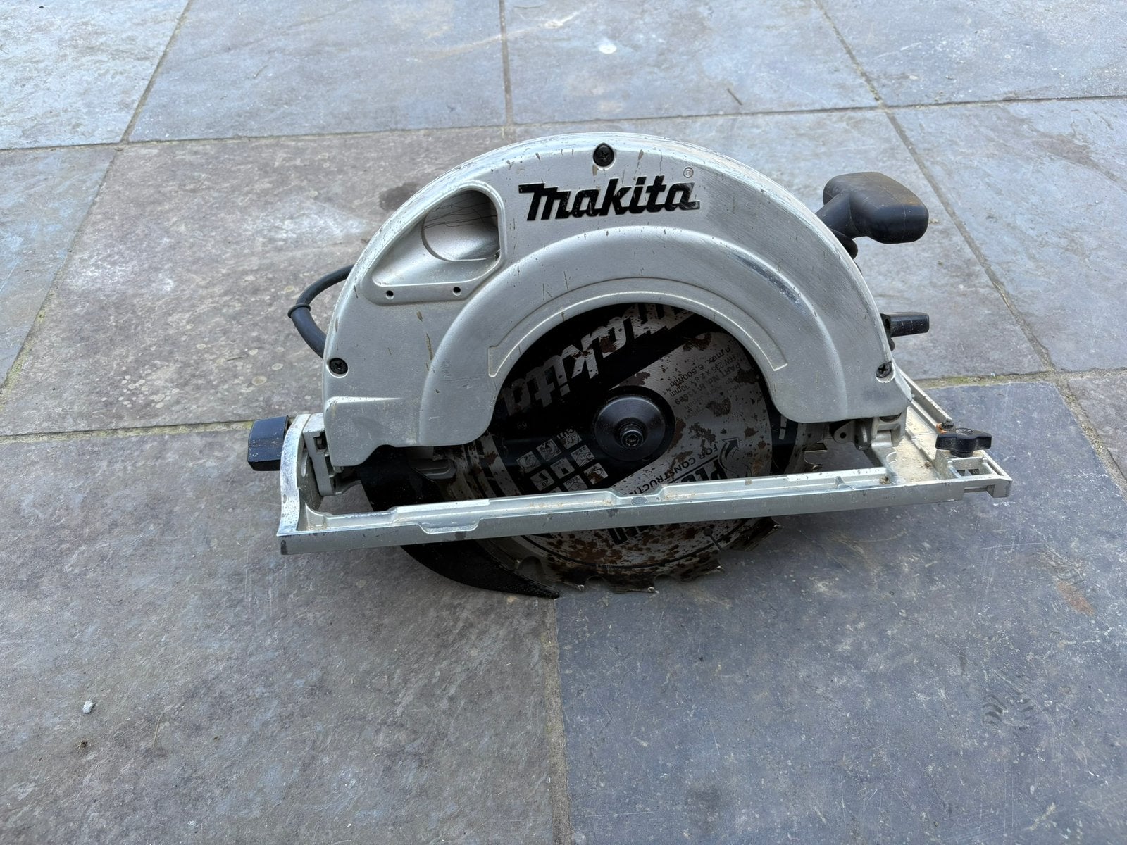 Cirkel zaag makita 5903R, Ophalen, Zo goed als nieuw