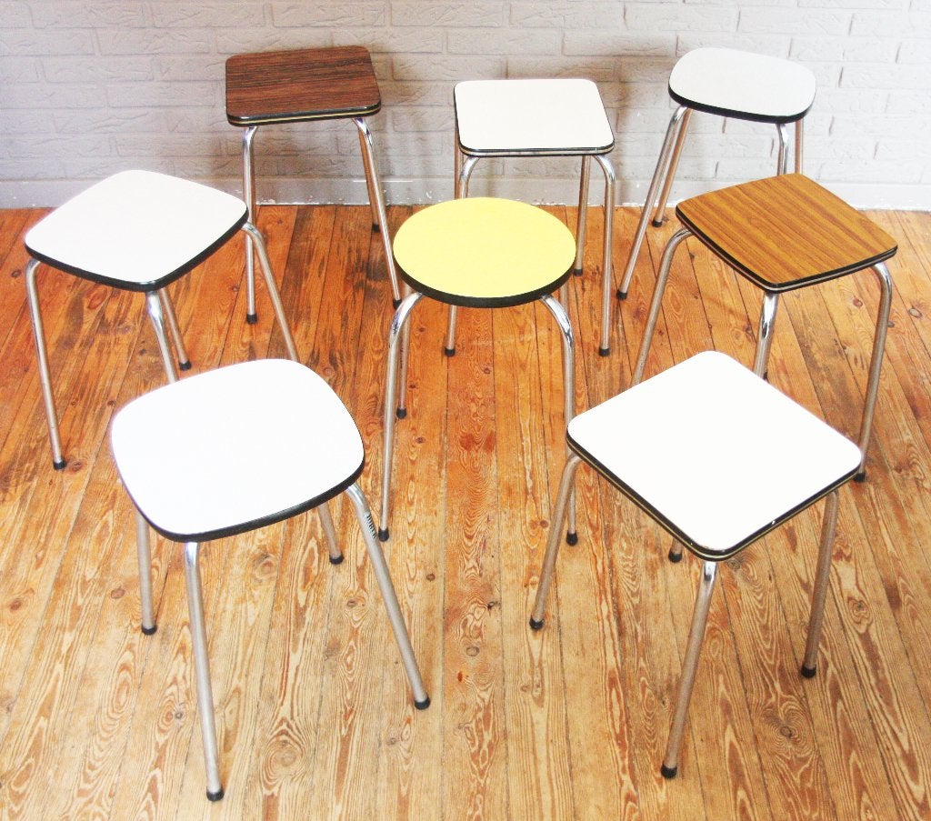 Vintage Formica Krukjes / Geel Hagelwit & Lichtgrijs / 60's, Maison & Meubles, Tabourets, Enlèvement ou Envoi, Comme neuf