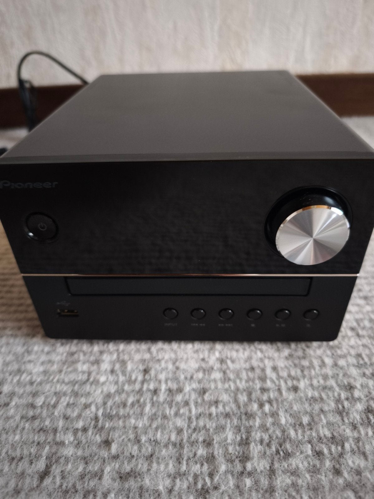 Pioneer X-EM16, Ophalen, Zo goed als nieuw, Radio