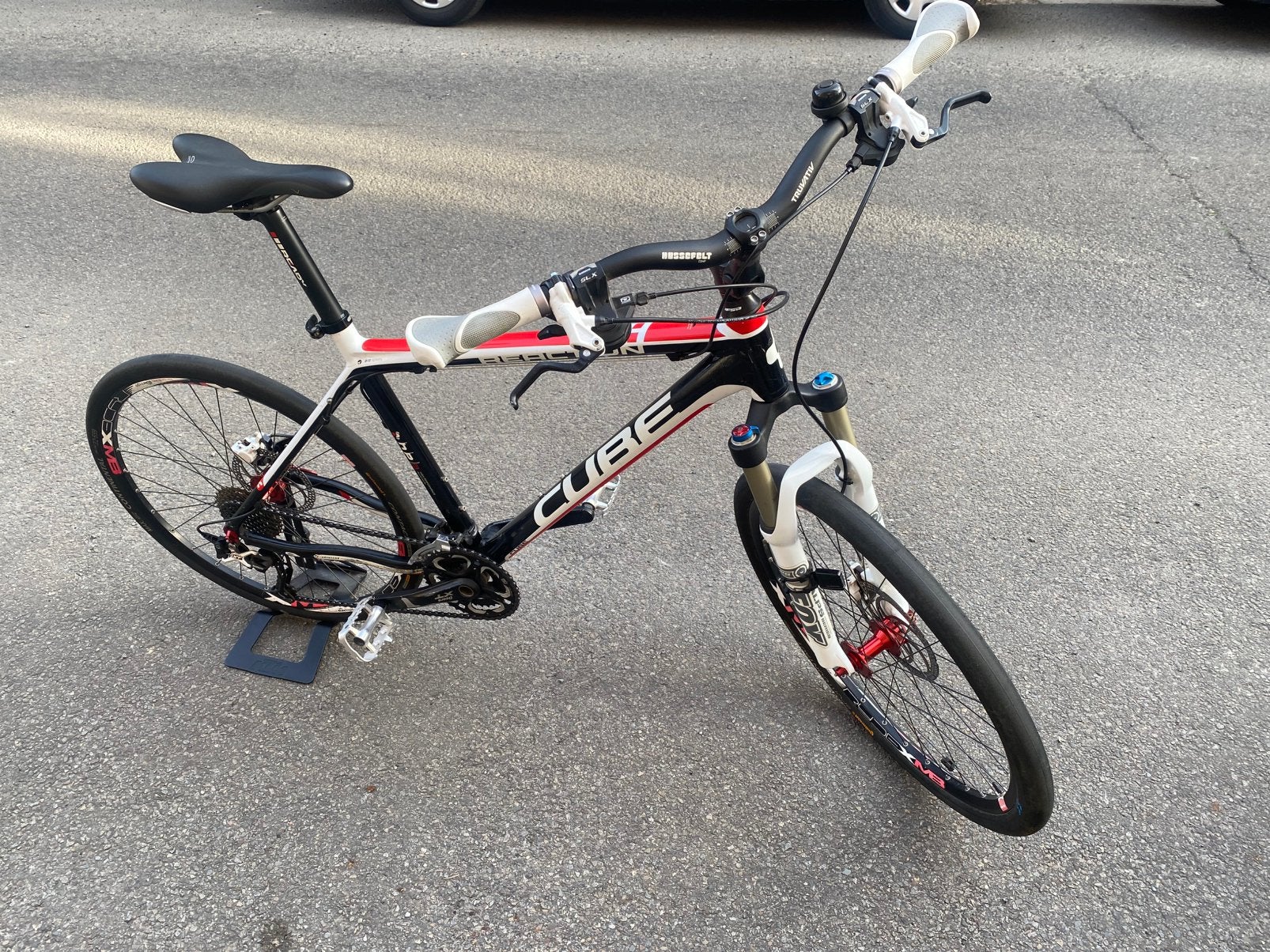 Mtb cube, Fietsen en Brommers, 20 inch of meer, Heren, Versnellingen, Zo goed als nieuw