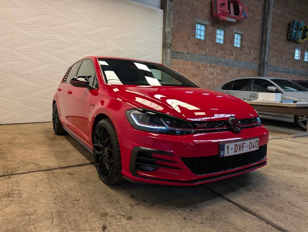 VW golf 7,5 GTI performance, Auto's, Automaat, Stof, Zwart, 5 deurs