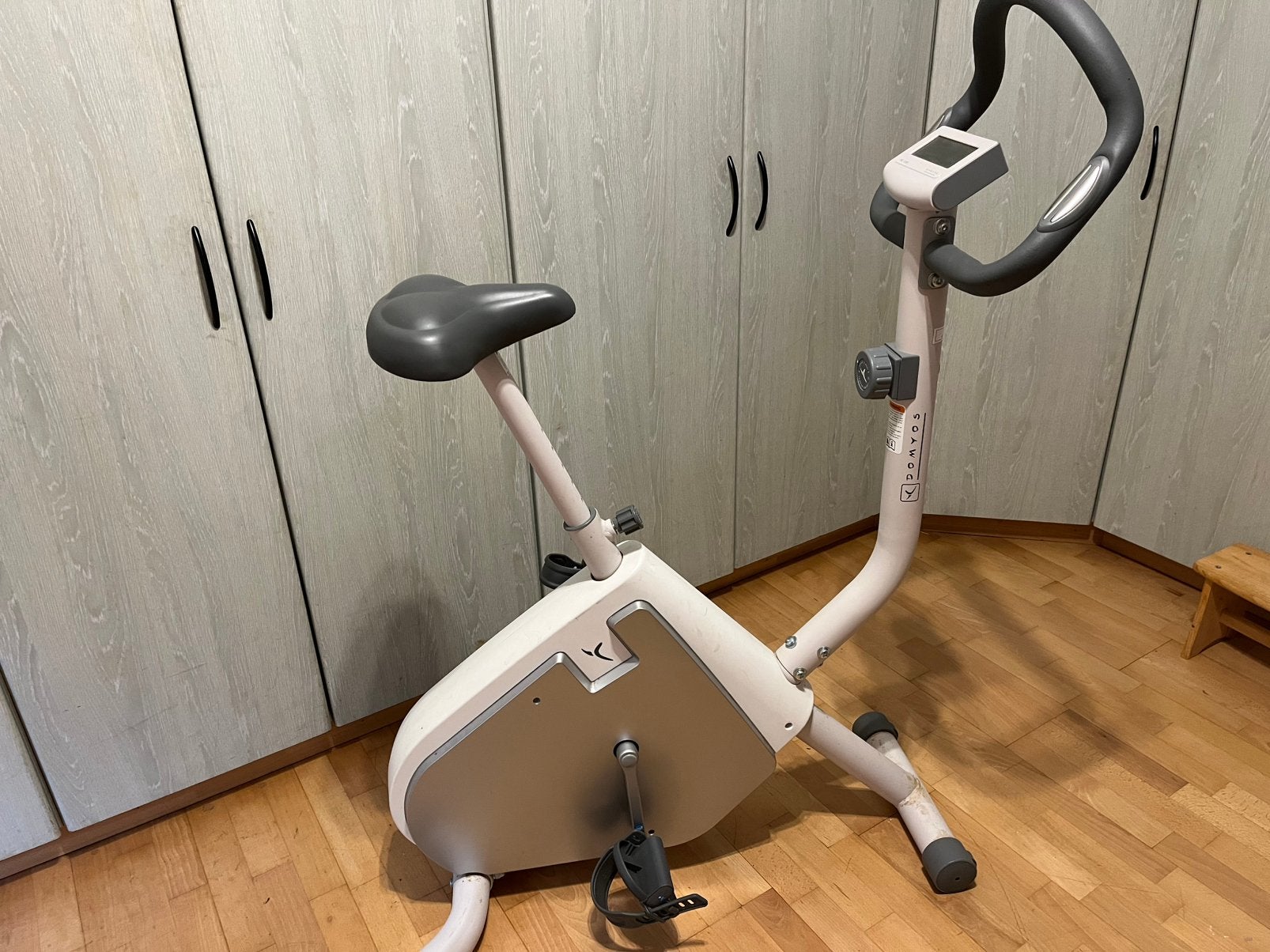Hometrainer. Domyos FC 100, Ophalen, Zo goed als nieuw, Buik, Hometrainer