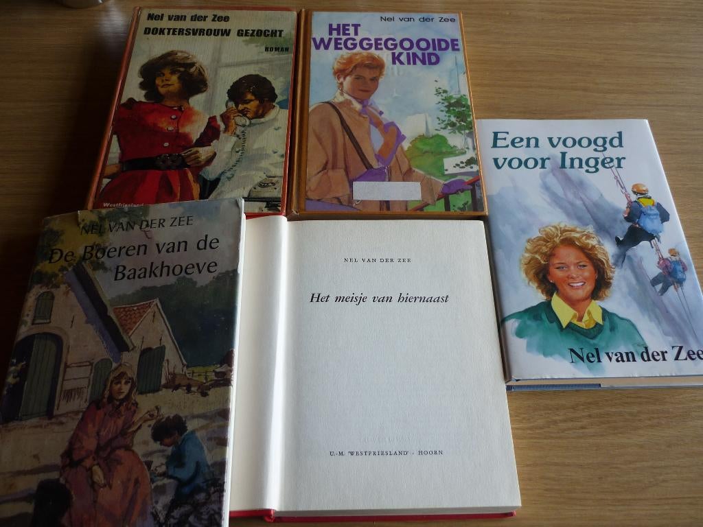 Boeken en pockets van Nel van der Zee, Boeken, Ophalen of Verzenden