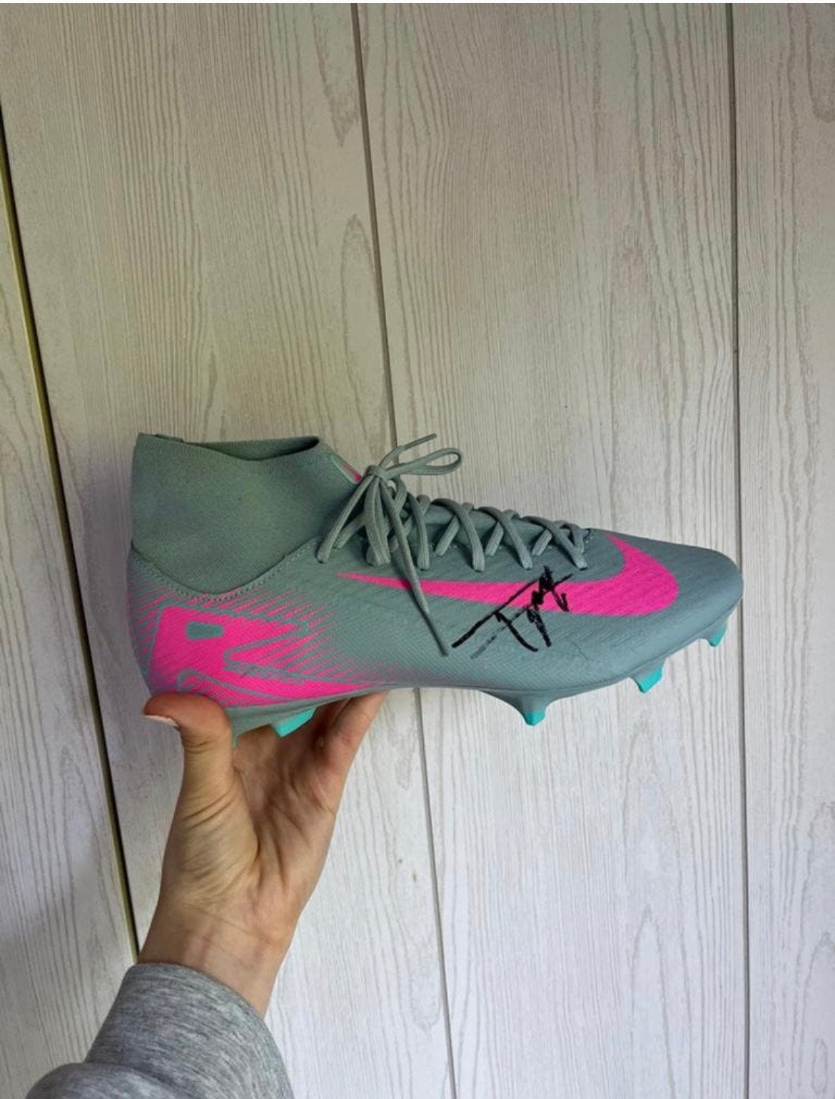 1 gesigneerde voetbalschoen van Frenkie de Jong, Sport en Fitness, Ophalen of Verzenden, Nieuw, Schoenen