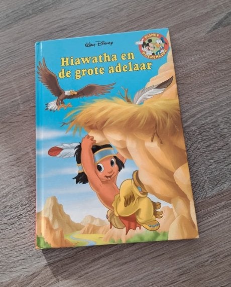 Disney Hiawatha en de grote adelaar, Ophalen of Verzenden, Zo goed als nieuw, Fictie algemeen
