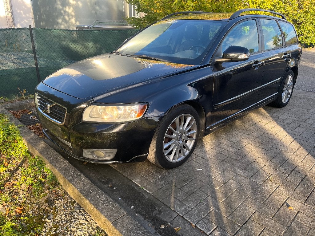 Volvo V50 1.6d 12/2009  Euro 5  292.000km Belle Voiture, Auto's, Voorwielaandrijving, Zwart, 4 cilinders, Zwart