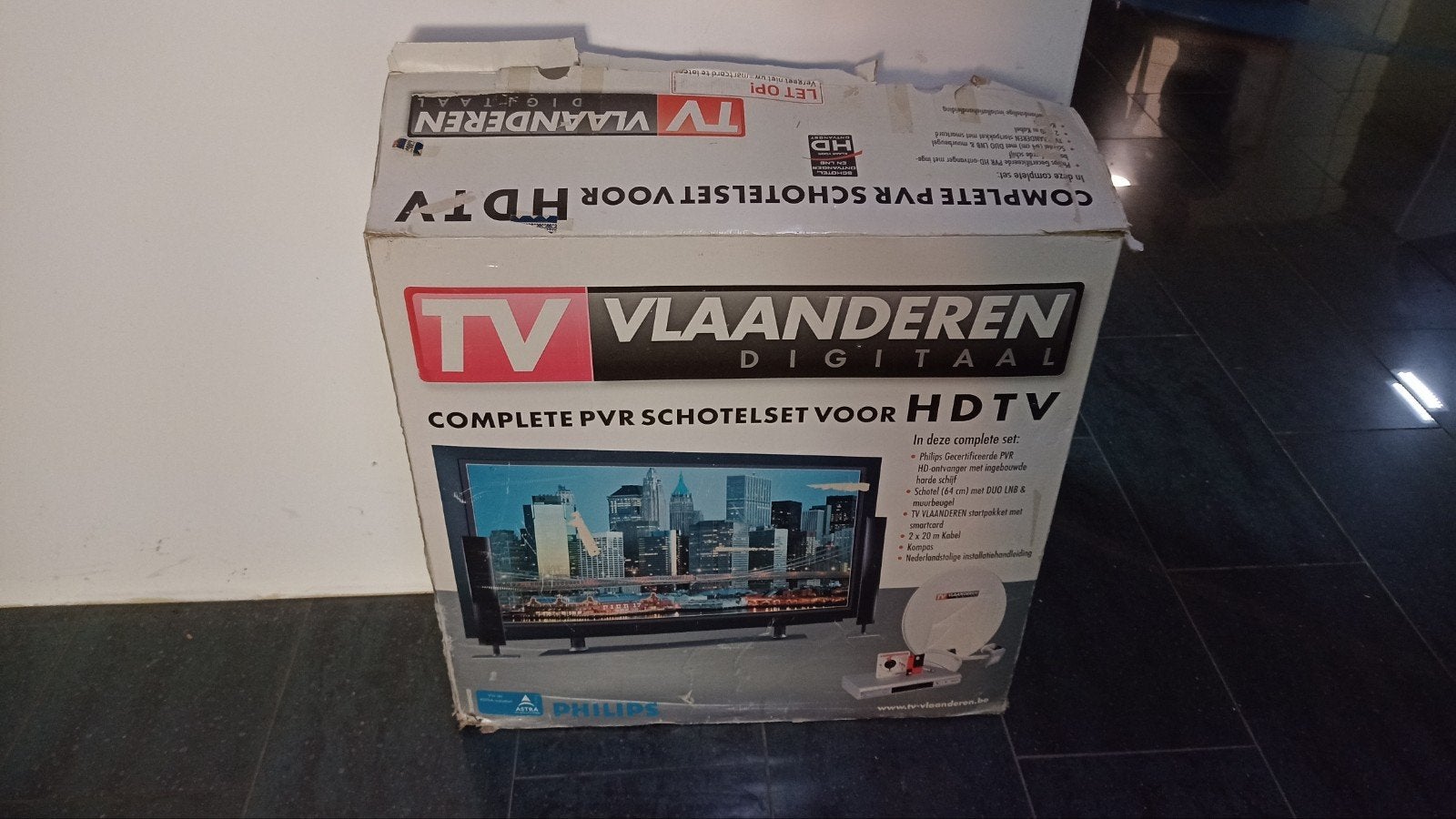 tv schotel antenne en toebehoren, Audio, Tv en Foto, Schotelantennes, Ophalen, Gebruikt, (Schotel)antenne