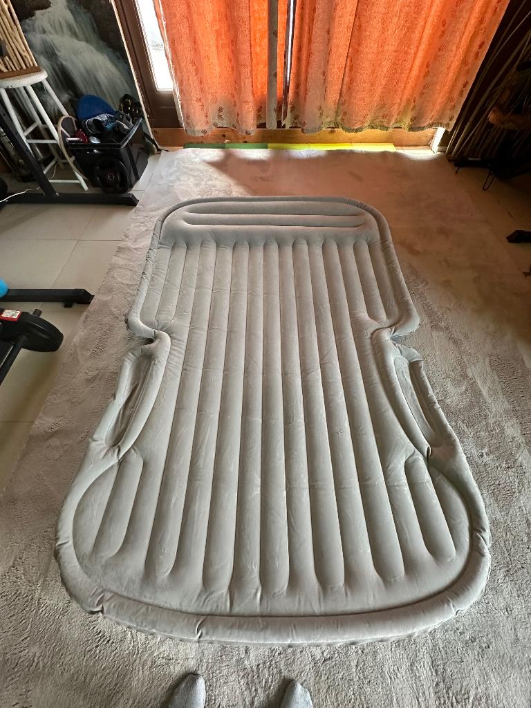 Matelas gonflable voiture, Divers, Enlèvement, Comme neuf