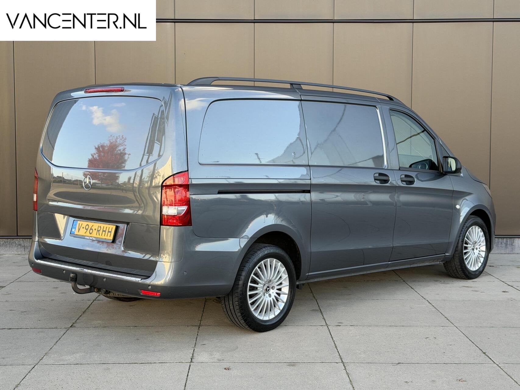 Mercedes Vito 119 CDI 190PK Automaat L2 Lang Trekhaak Airco, Auto's, Automaat, 4 deurs, 4 cilinders, 2500 kg