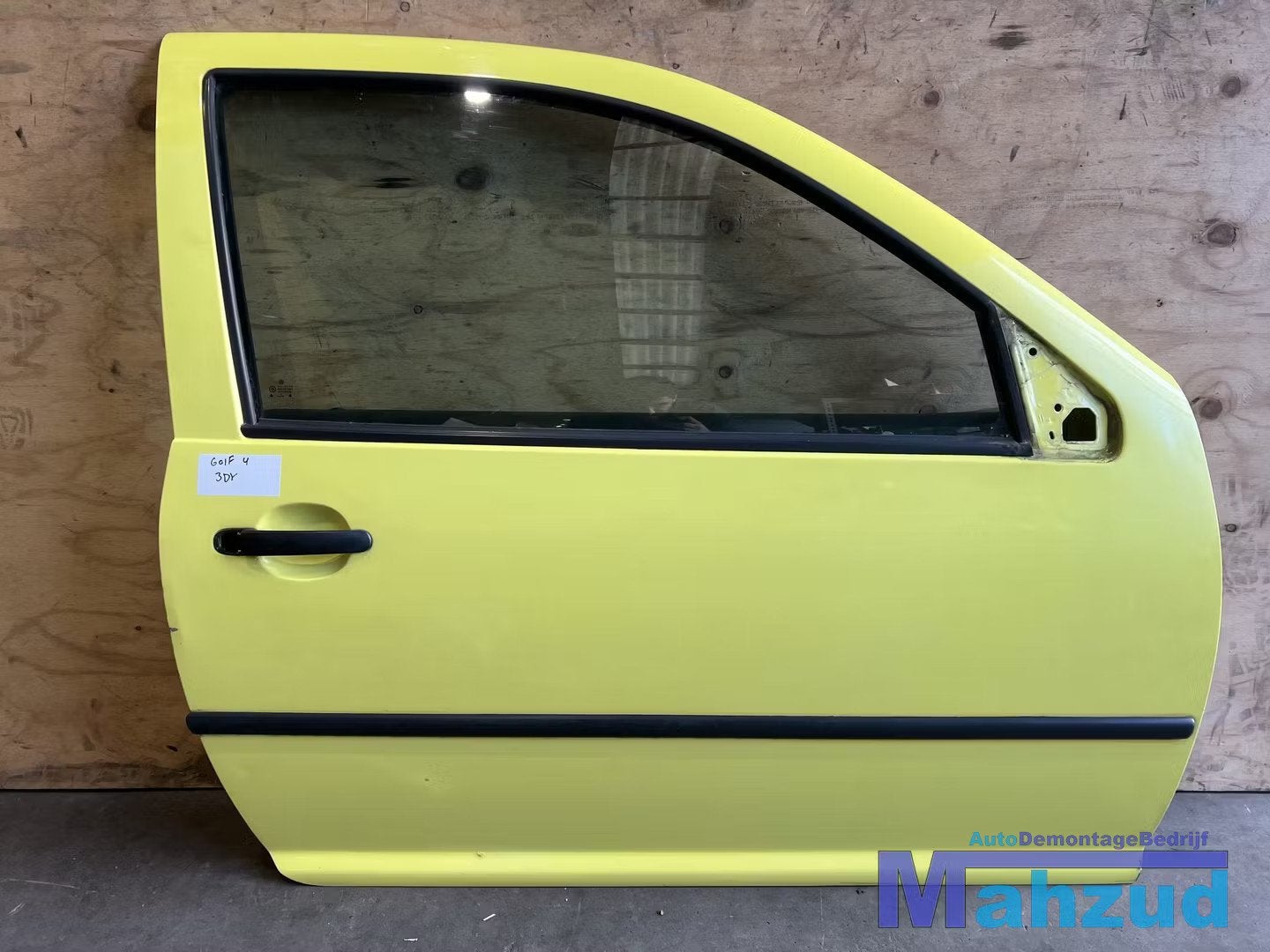 VW GOLF 4 geel rechts deur portier 1998-2003, Autos : Pièces & Accessoires, Volkswagen, Volkswagen AG, Vw@volkswagen.de, Utilisé