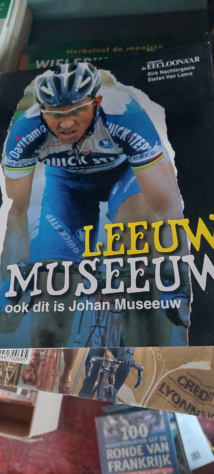 leeuw museum  eecloonaar, Enlèvement ou Envoi