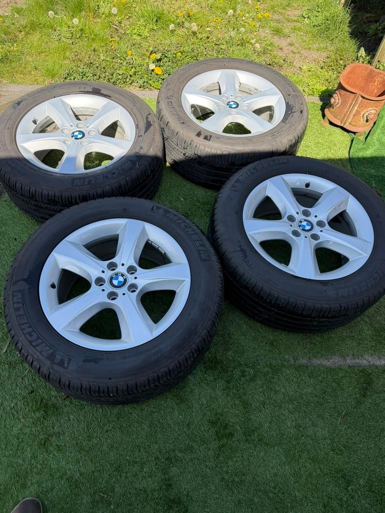 BMW X5 en X6 originele velgen/ banden 255.55.R18, Auto-onderdelen, Banden en Velgen, Ophalen, Band(en)
