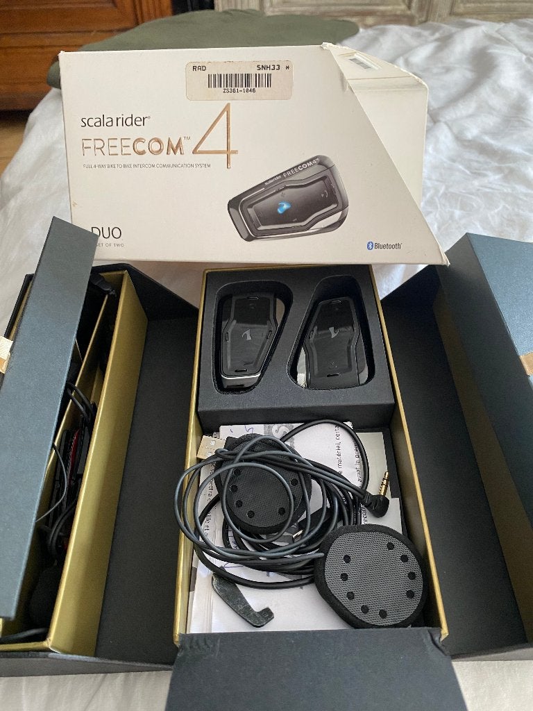 Intercom moto Cardo Scala Rider FREECOM 4 DUO – état neuf, Ophalen, Nieuw