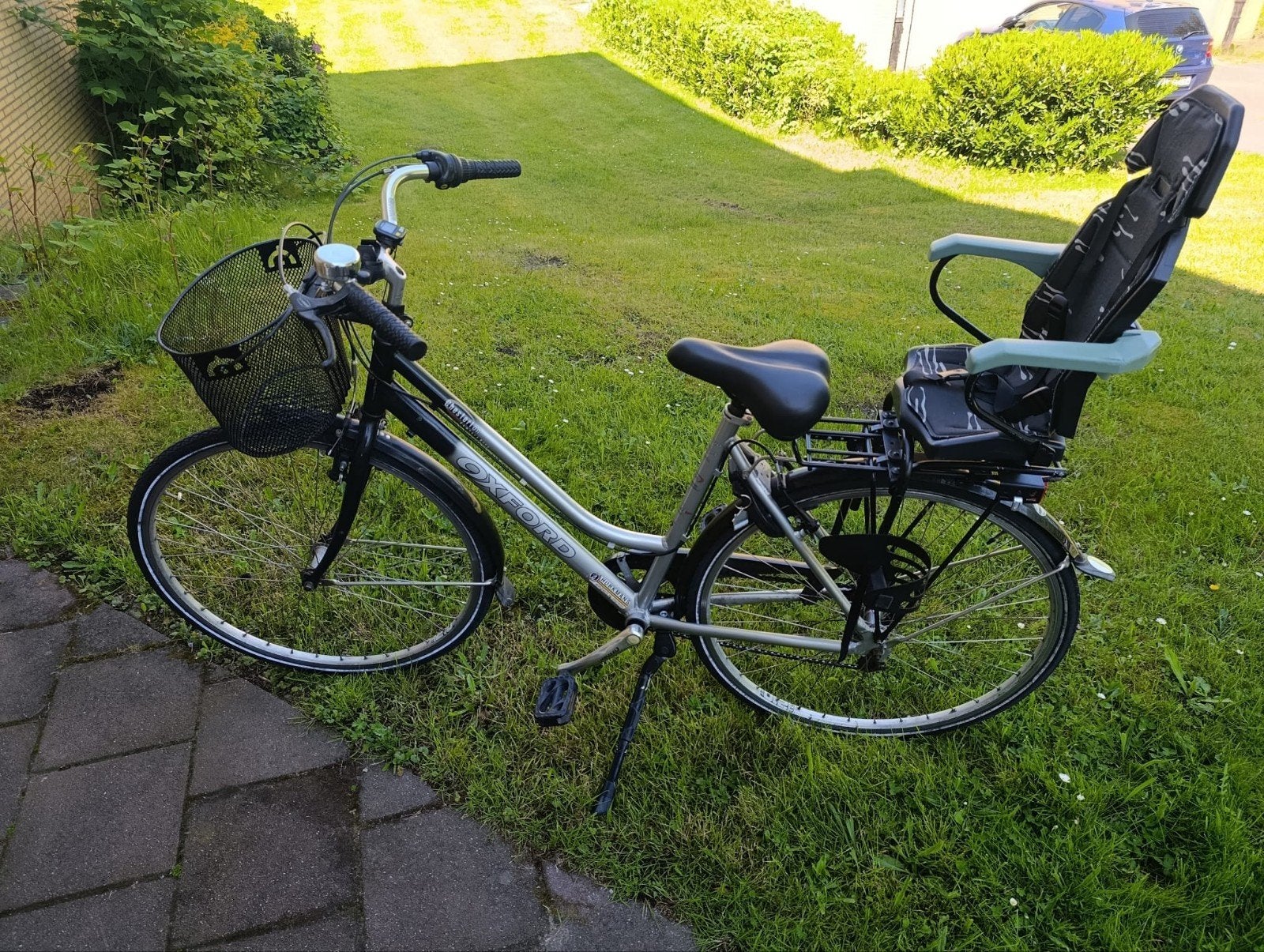 Damesfiets met fietsstoel prima staat, Ophalen