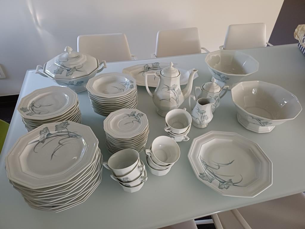 12 delig servies union limousine, Ophalen, Porselein, Bord(en)