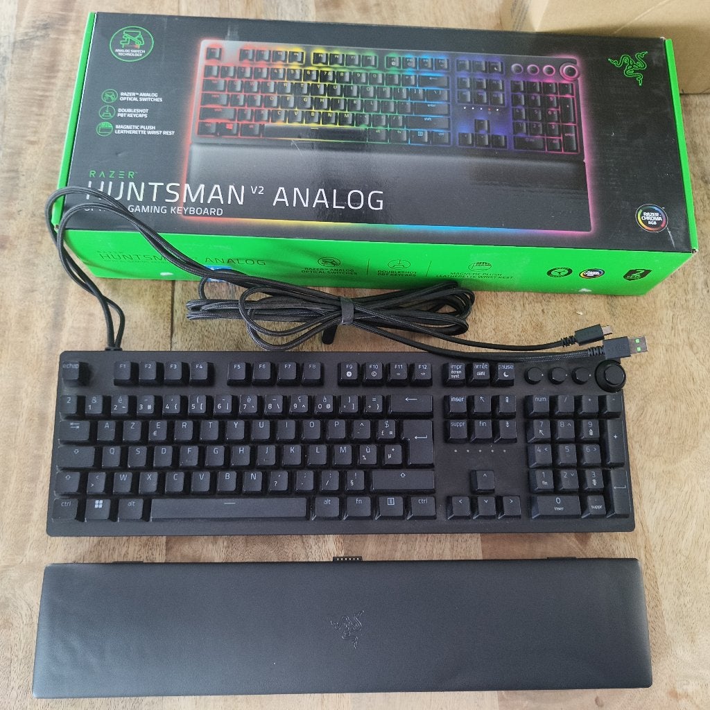 Gaming toetsenbord, Computers en Software, Verlichte toetsen, Ophalen of Verzenden, Zo goed als nieuw, Razer