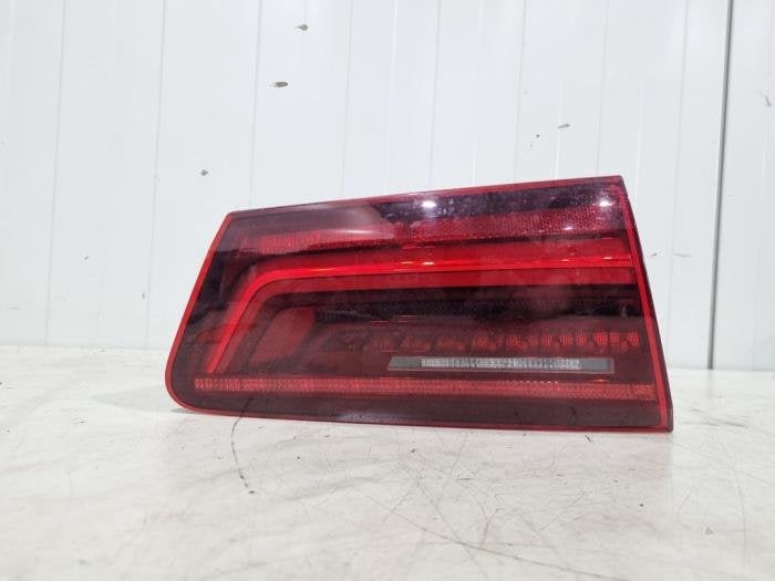 Achterlicht links van een Audi A6, Gebruikt, -, -, -