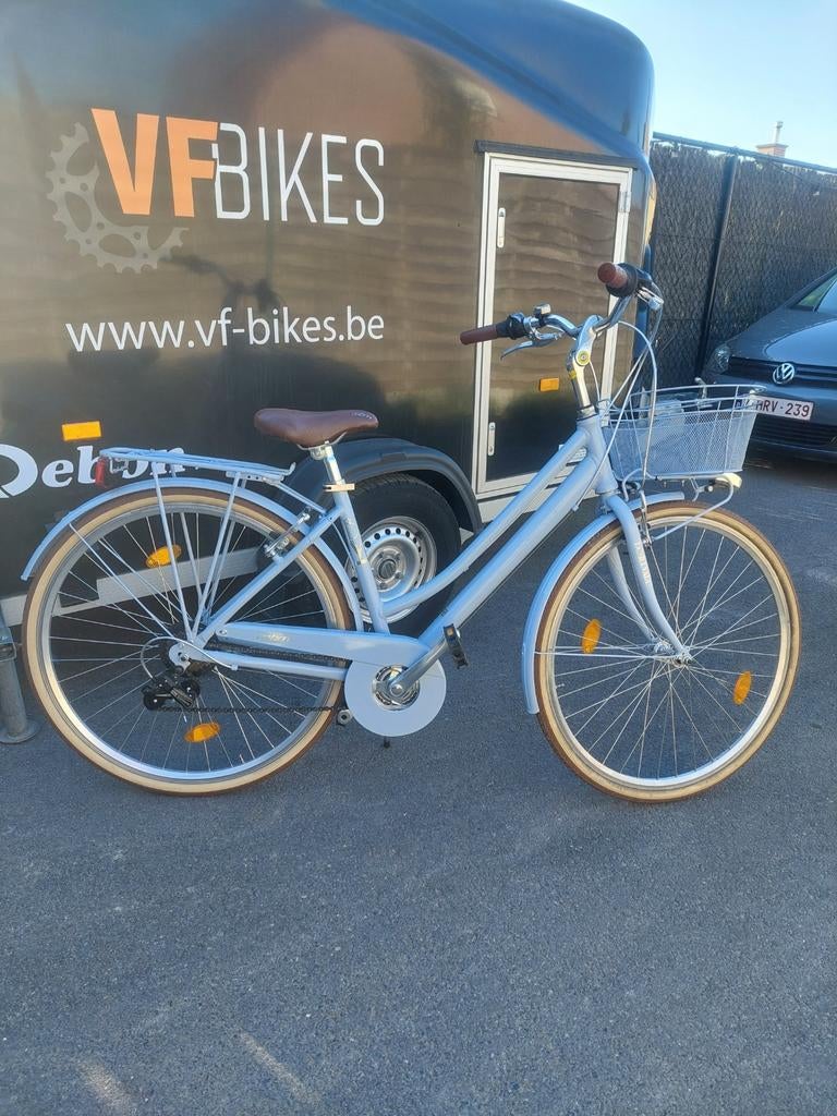 Meisjes fiets, Enlèvement