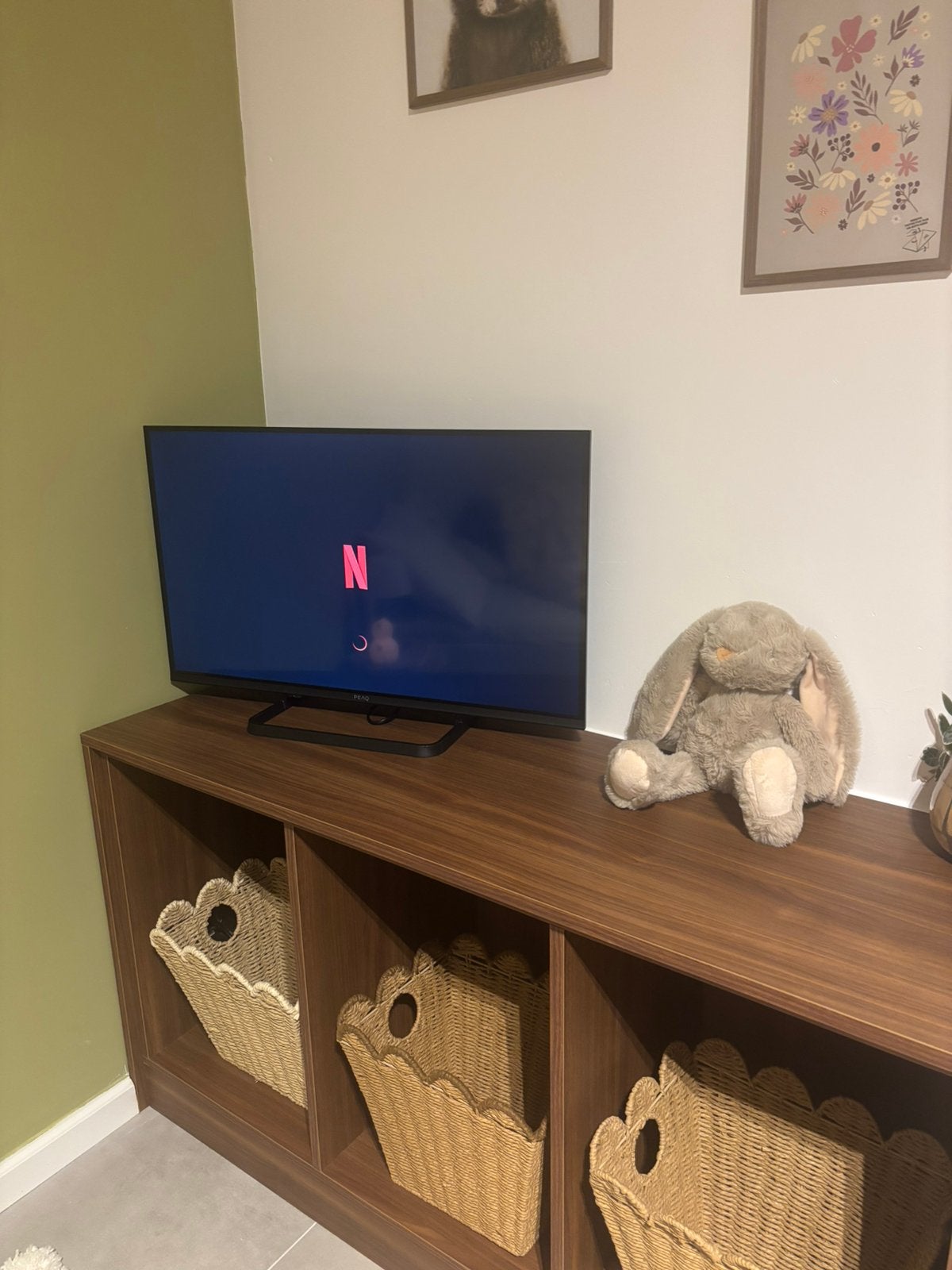 TV, Enlèvement, Comme neuf