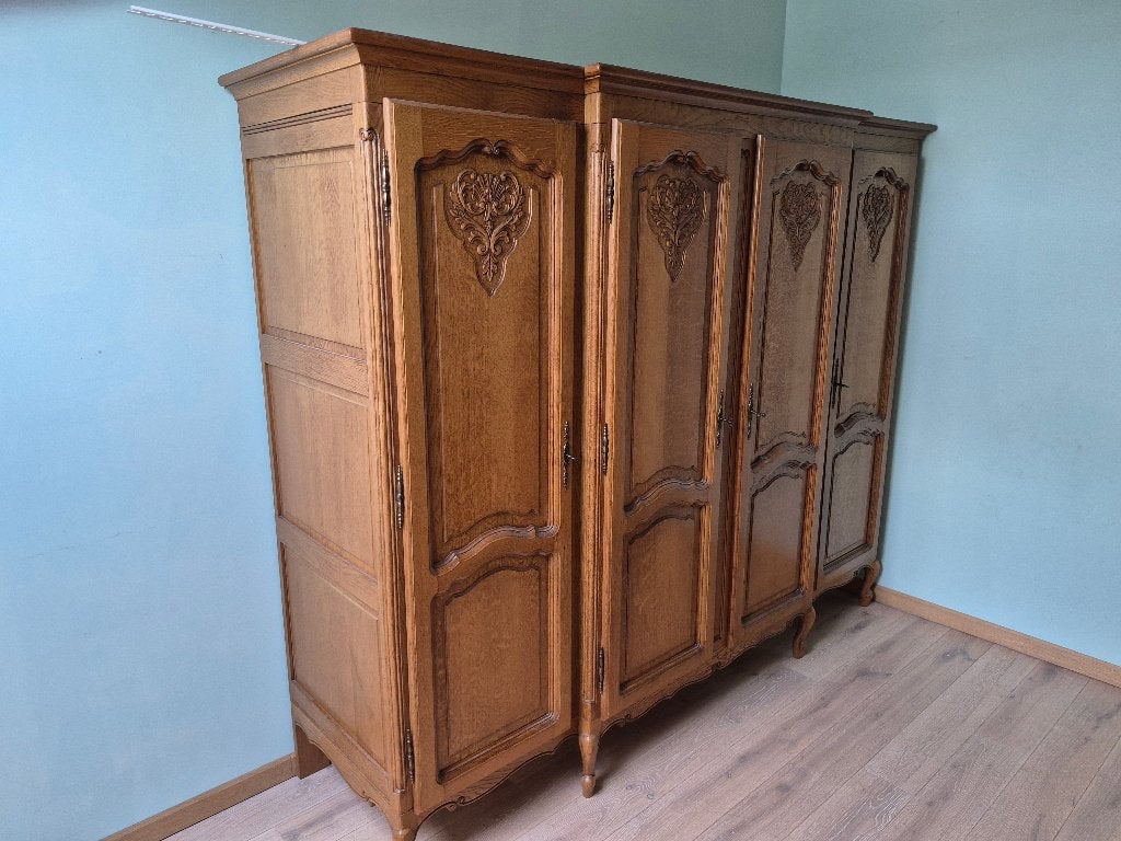 2 antieke kasten, Ophalen