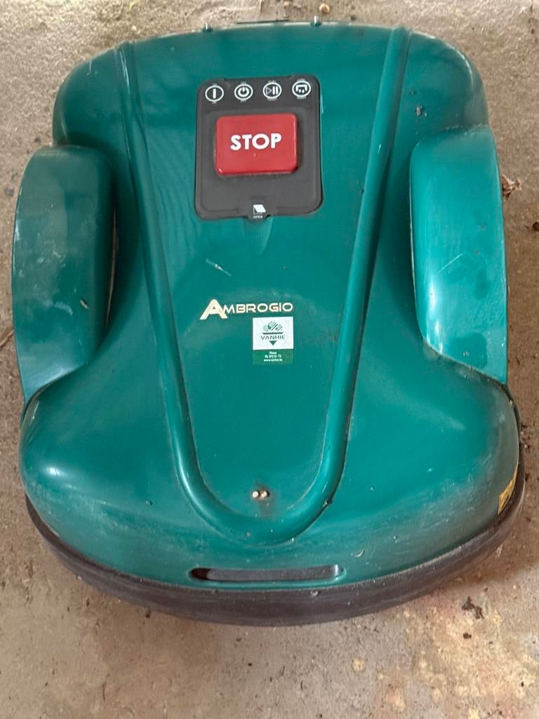 Robot grasmaaier Ambrogio, Tuin en Terras, Ophalen, Zo goed als nieuw