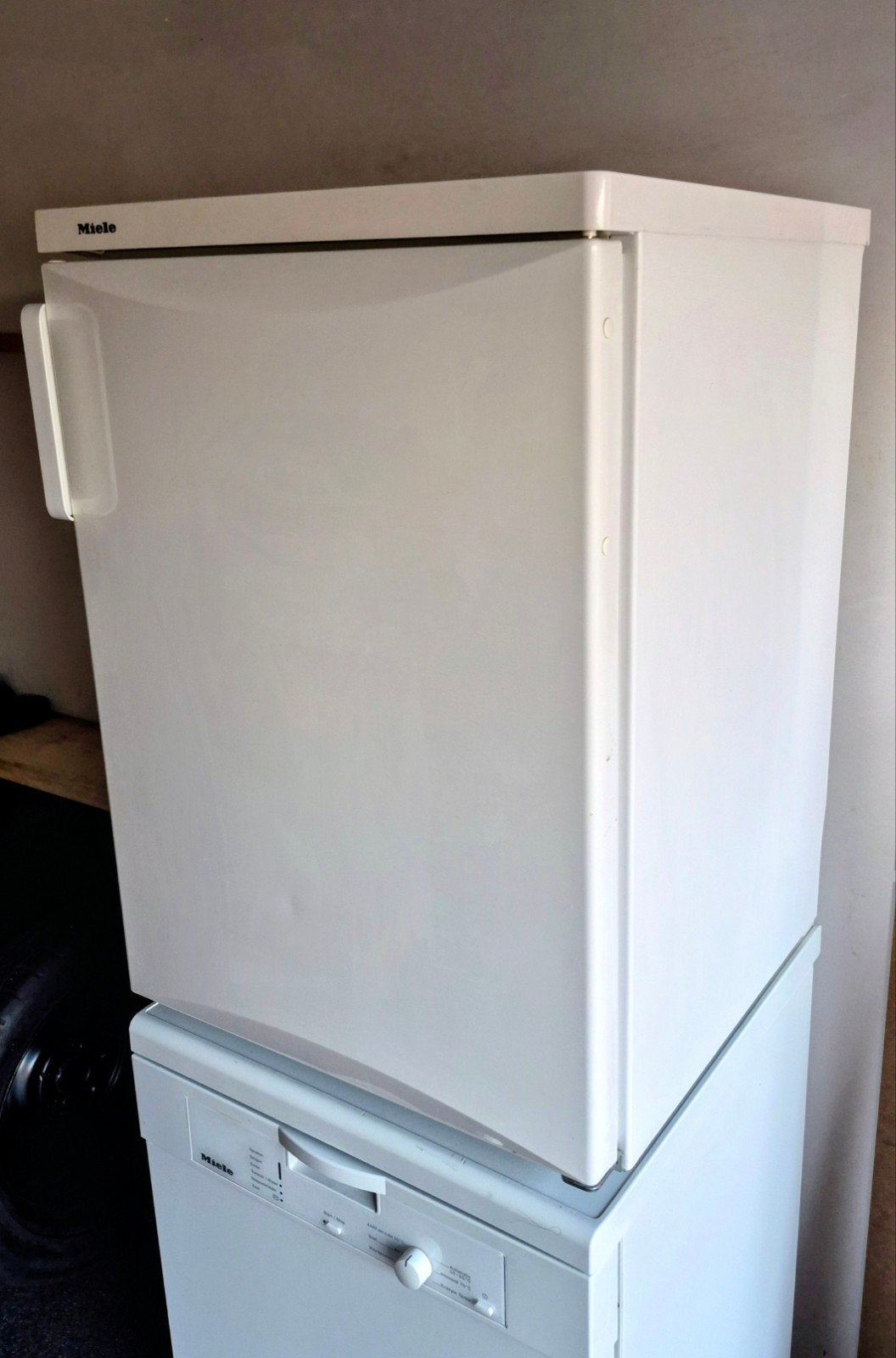 Miele frigo tafelmodel 150L, Elektronische apparatuur, 150 tot 200 liter, Ophalen, Gebruikt, Zonder vriesvak
