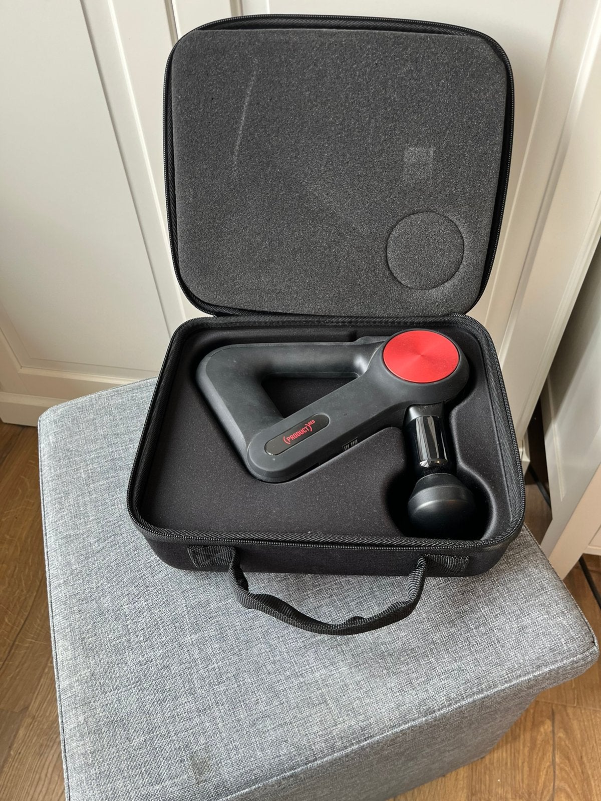 Theragun pro red edition massage gun, Sport en Fitness, Massageproducten, Ophalen of Verzenden, Zo goed als nieuw